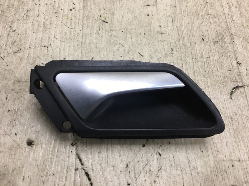 Ручка двери внутренняя задняя правая VOLKSWAGEN JETTA USA 10-17 2011 162 CBTA 2.5L 5C6 839 114 B ZNX Б/У