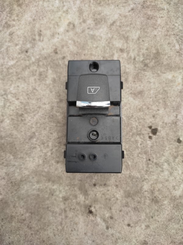 Кнопка стеклоподъемника задняя правая INFINITI Q50 15-20 2016 Седан 3.0 VR30DDTT 25421-4GA1A Б/У