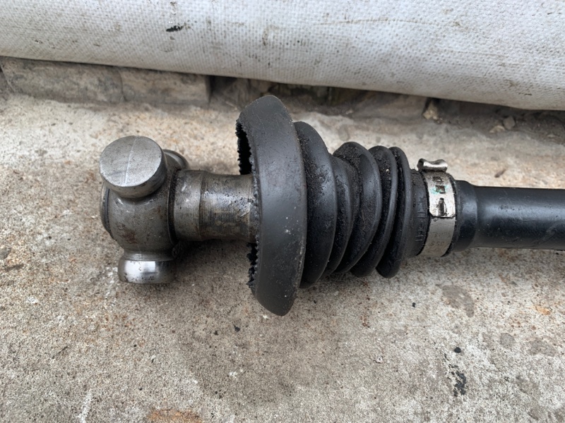 Привод передний правый FUSION 14- MK5