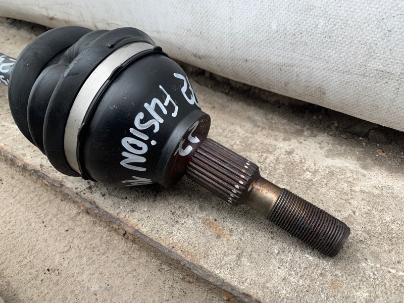 Привод передний левый FUSION 14- MK5 Привод передний левый FUSION 14- MK5