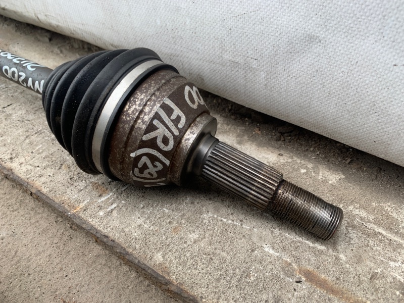 Привод передний правый NV200 USA 13- 2017 M20X 2.0 MR20DE