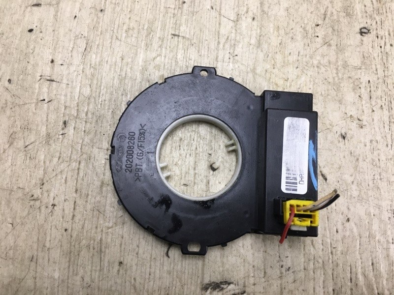 Запчасть датчик угла поворота руля KIA SORENTO XM 09-14 2012 XM 2.4 G4KJ 93480-3N000 Б/У Датчик угла поворота руля KIA SORENTO XM 09-14 2012 XM 2.4 G4KJ 93480-3N000 Б/У