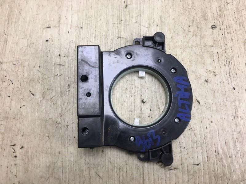 Запчасть датчик угла поворота руля NISSAN ALTIMA L33 12-18 2015 L33 2.5 QR25DE 47945-5AA1A Б/У Датчик угла поворота руля NISSAN ALTIMA L33 12-18 2015 L33 2.5 QR25DE 47945-5AA1A Б/У