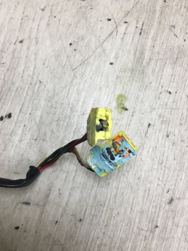 Шлейф Airbag FORTE YD 12- 2018 BD 2.0 G4NH Шлейф Airbag FORTE YD 12- 2018 BD 2.0 G4NH