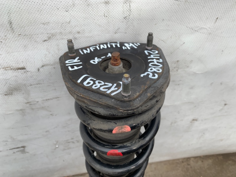 Амортизатор передний правый INFINITI M35/M45 04-10 Седан 3.5 VQ35DE