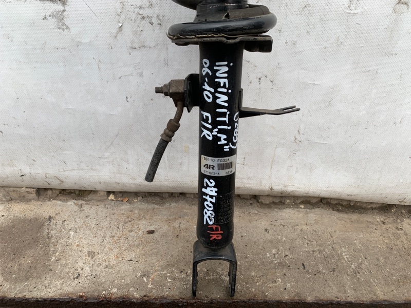 Амортизатор передний правый M35/M45 04-10 2008 Седан 3.5 VQ35DE