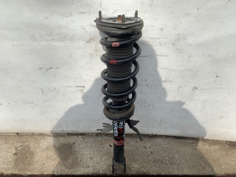 Амортизатор передний левый M35/M45 04-10 2008 Седан 3.5 VQ35DE Амортизатор передний левый M35/M45 04-10 2008 Седан 3.5 VQ35DE