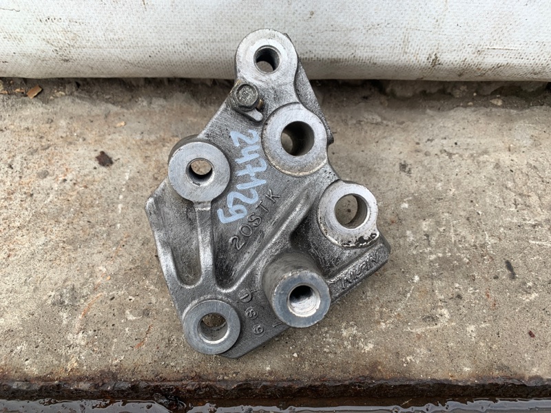 Кронштейн опоры двигателя правый RDX 06-12 2007 Внедорожник 2.3