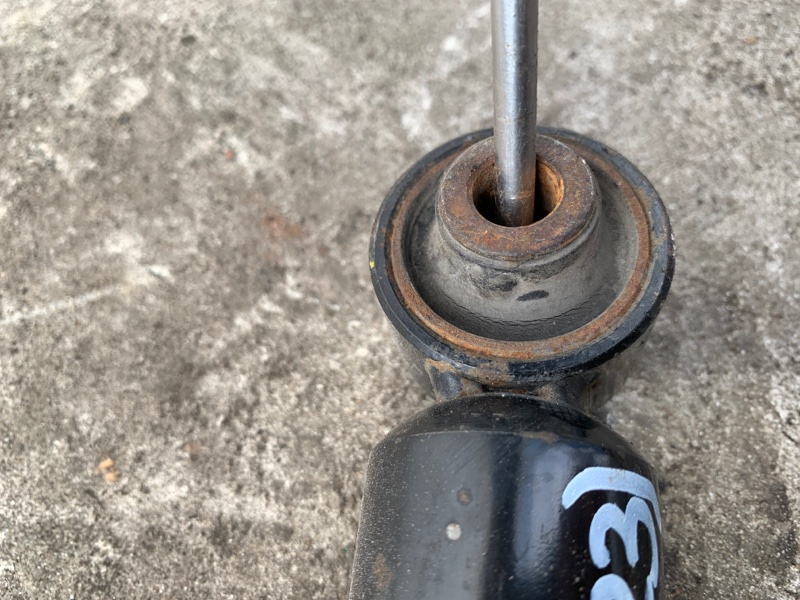 Амортизатор задний RDX 06-12 2007 Внедорожник 2.3 Амортизатор задний RDX 06-12 2007 Внедорожник 2.3