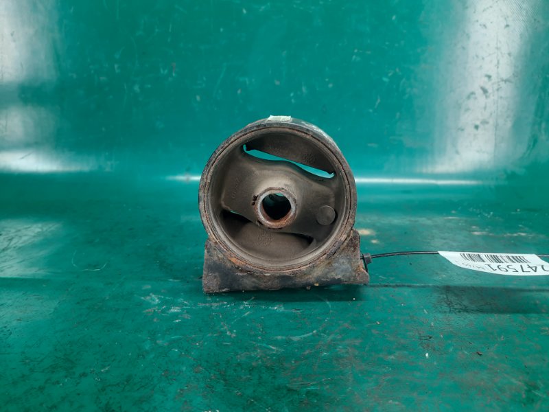 Запчасть подушка двигателя JEEP PATRIOT 10-17 2011 Внедорожник 2.4 ED3 5105494AD Б/У Подушка двигателя JEEP PATRIOT 10-17 2011 Внедорожник 2.4 ED3 5105494AD Б/У