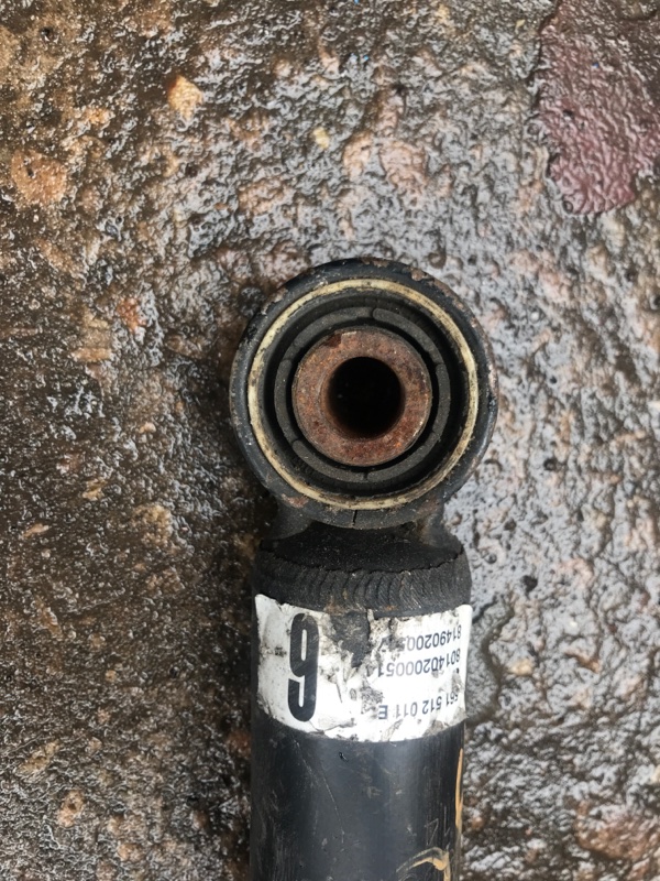 Амортизатор задний PASSAT B7 11-15 2014 A32 1.8 CPRA