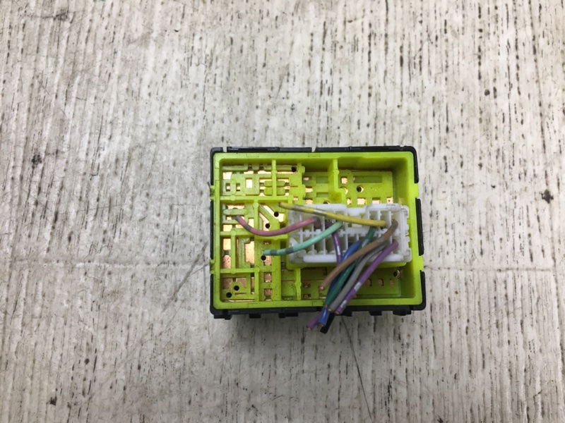 Блок управления зеркалами JUKE 10-19 2010 F15 1.6 MR16DDT