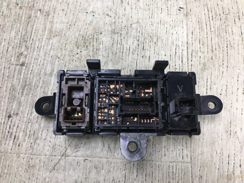 Блок управления зеркалами NISSAN SENTRA B17 12-21 B17 1.8 MRA8DE