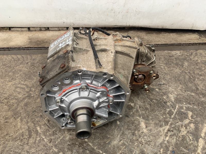 Запчасть раздаточная коробка TOYOTA SEQUOIA 01-07 UCK35 4.7 2UZFE Б/У Раздаточная коробка TOYOTA SEQUOIA 01-07 UCK35 4.7 2UZFE Б/У