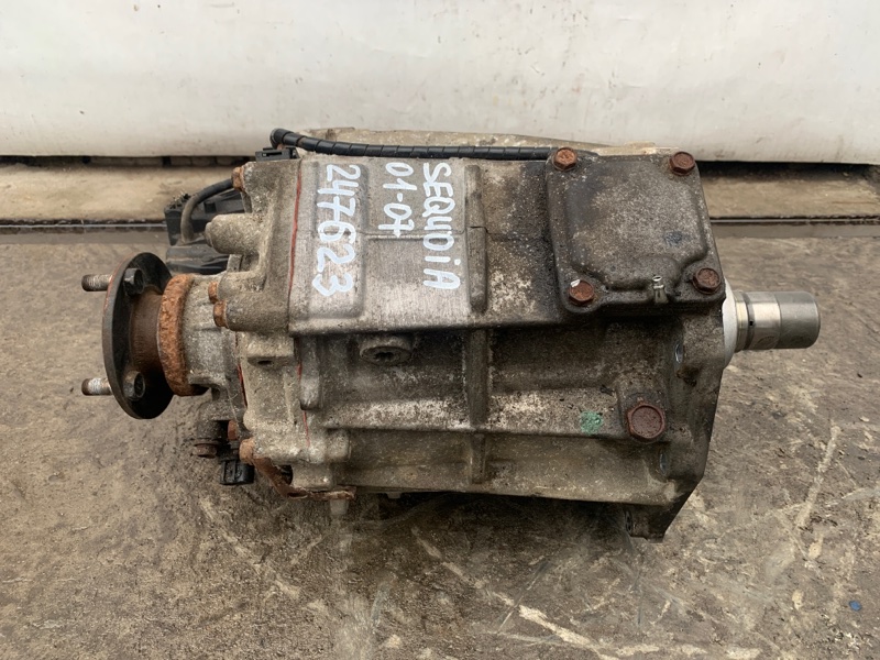 Раздаточная коробка SEQUOIA 01-07 UCK35 4.7 2UZFE Раздаточная коробка SEQUOIA 01-07 UCK35 4.7 2UZFE