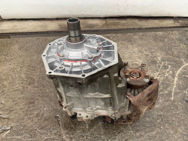 Раздаточная коробка SEQUOIA 01-07 UCK35 4.7 2UZFE Раздаточная коробка SEQUOIA 01-07 UCK35 4.7 2UZFE