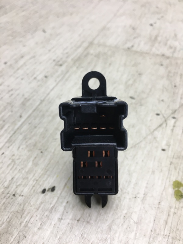 Кнопка стеклоподъемника задняя ALTIMA L33 12-18 2015 L33 2.5 QR25DE