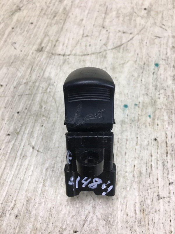 Кнопка стеклоподъемника задняя NISSAN PATHFINDER R52 12-21 R52 3.5 VQ35DD