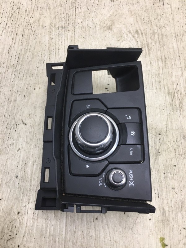 Блок управления мультимедиа MAZDA 3 BM 13-19 BM 2.0 PE-VPS