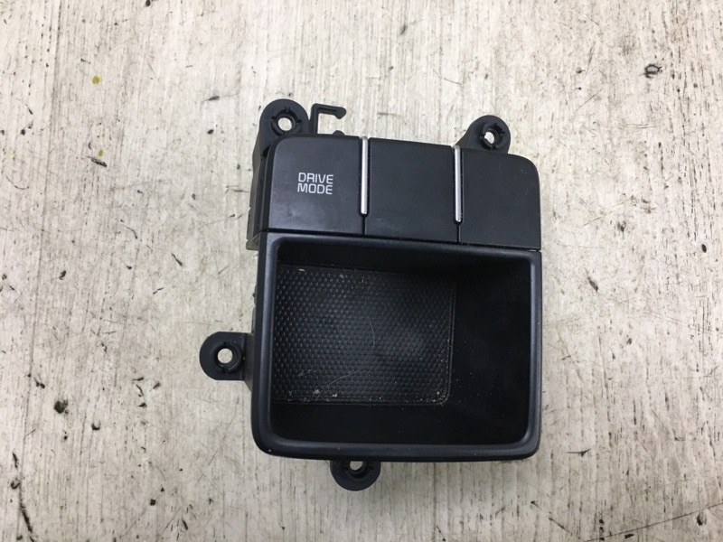 Блок кнопок консоли KIA SORENTO UM 14- 2015 UM 2.4 G4KJ 93600-C6120 Б/У