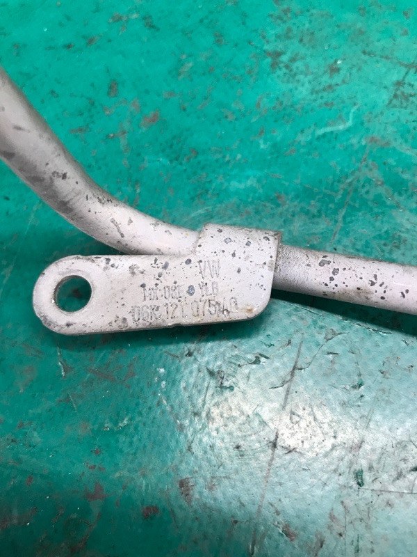 Патрубок системы охлаждения PASSAT B8 14- 2018 Седан 2.0 DDSA