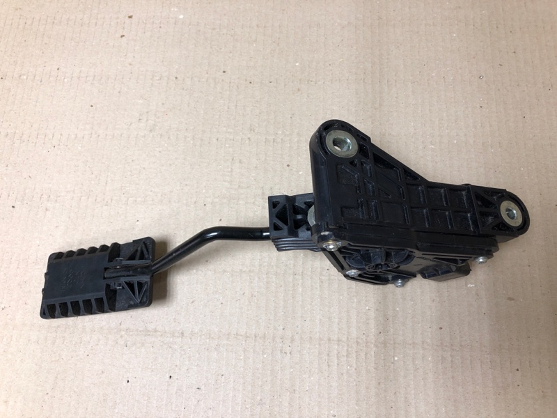 Педаль газа RDX 06-12