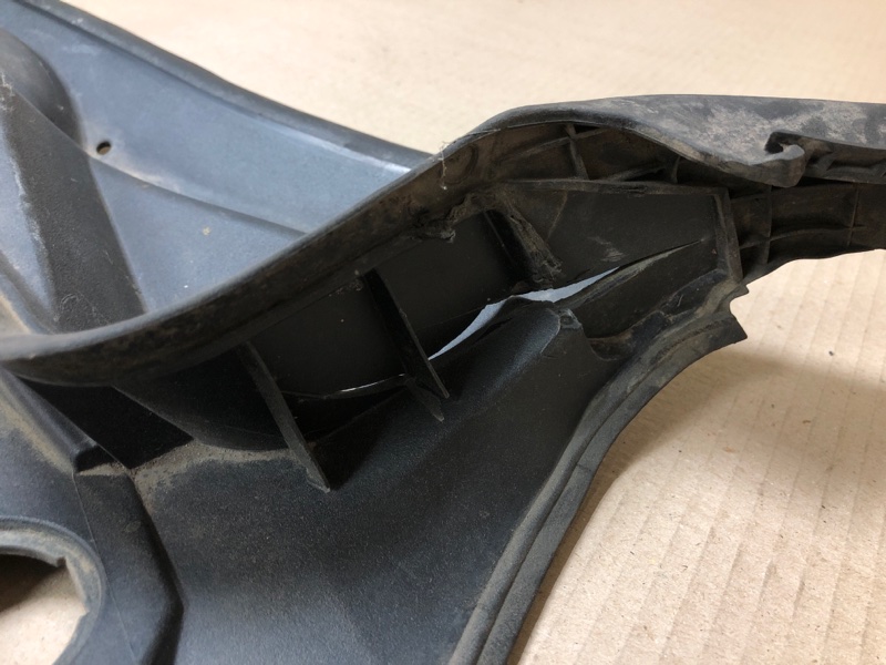 Пластик под лобовое стекло / Жабо MDX (YD3) 13-21 2014 Внедорожник 3.5