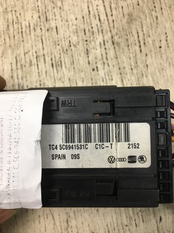 Блок управления освещением JETTA USA 10-17 2012 162 2.5 CBUA