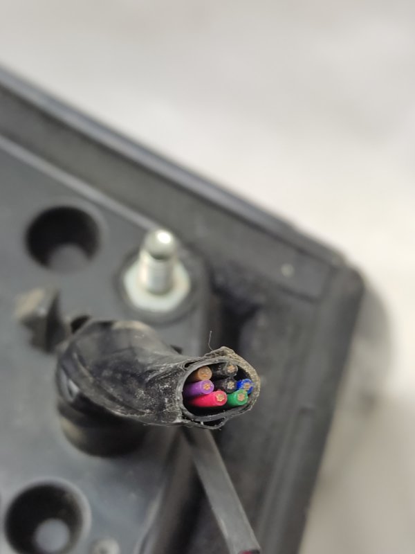 Зеркало правое CAMRY 40 06-11 Зеркало правое CAMRY 40 06-11