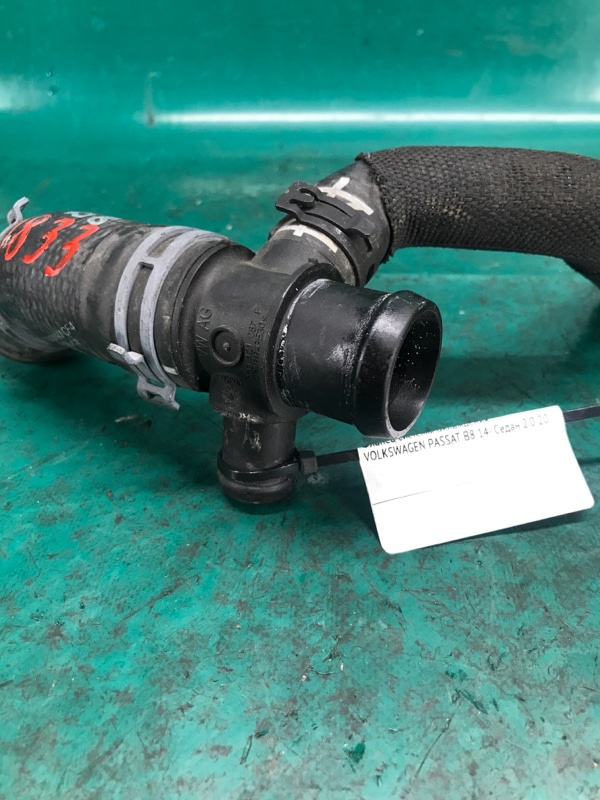 Фланец системы охлаждения VOLKSWAGEN PASSAT B8 14- Седан 2.0 DDSA