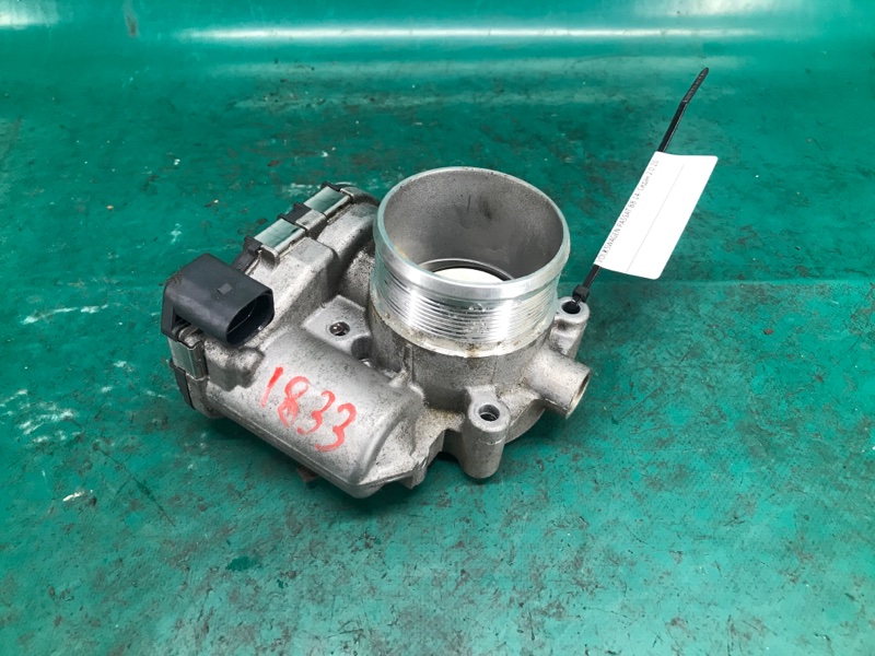 Дроссельная заслонка PASSAT B8 14- 2018 Седан 2.0 DDSA Дроссельная заслонка PASSAT B8 14- 2018 Седан 2.0 DDSA