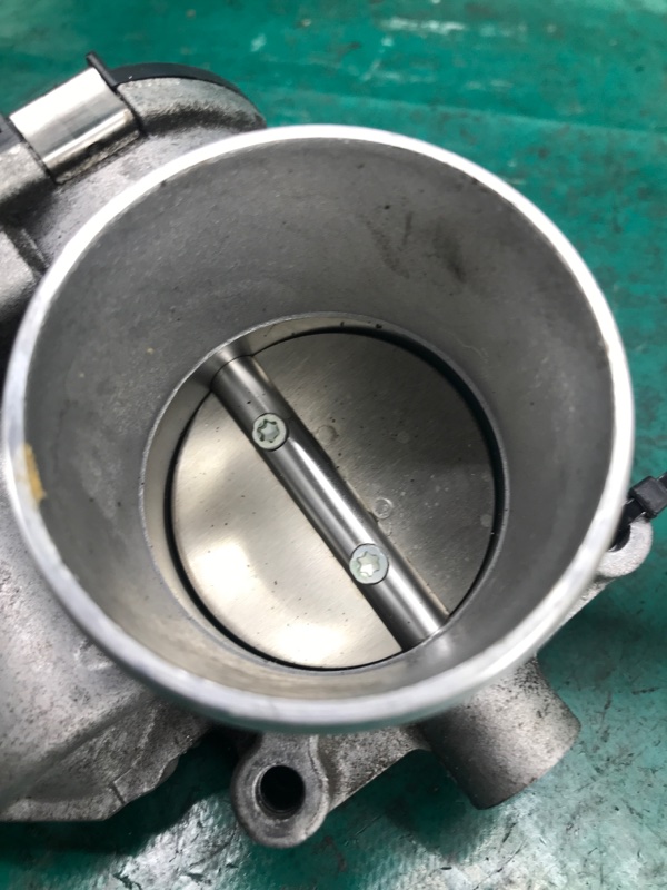 Дроссельная заслонка PASSAT B8 14- 2018 Седан 2.0 DDSA Дроссельная заслонка PASSAT B8 14- 2018 Седан 2.0 DDSA