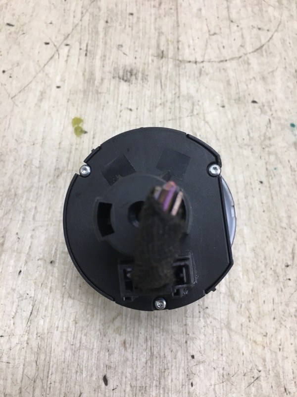 Блок управления освещением VOLKSWAGEN PASSAT B7 11-15 A32 1.8 CPRA