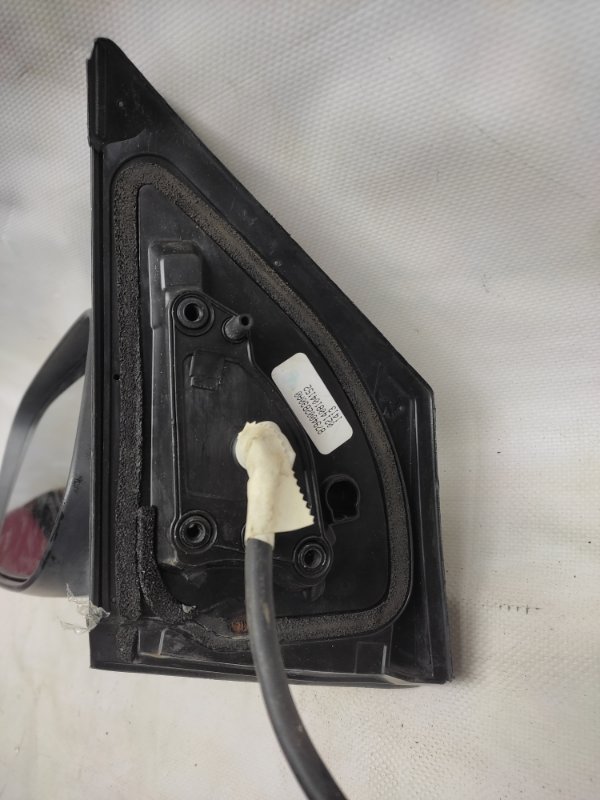 Зеркало левое TOYOTA COROLLA 150 06-13 Зеркало левое TOYOTA COROLLA 150 06-13