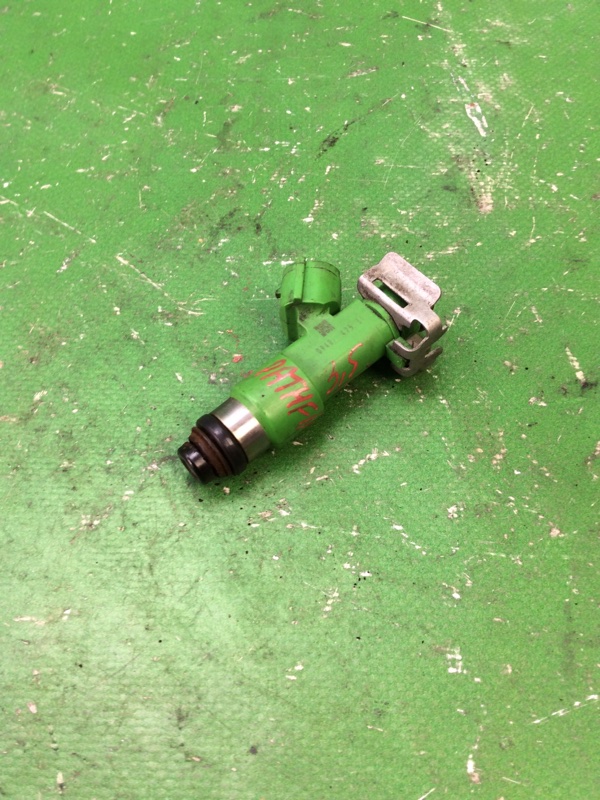 Форсунка топливная PATHFINDER R52 12-21 2014 R52 3.5 VQ35DE