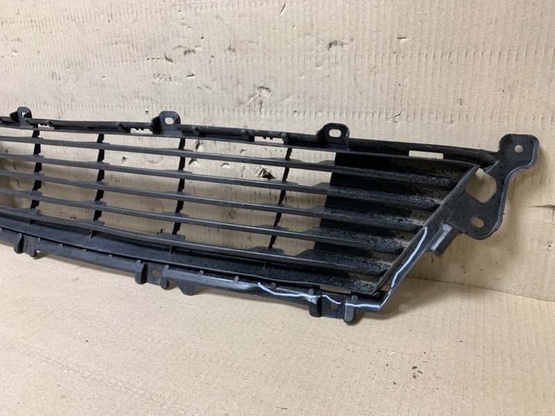 Решетка переднего бампера LEXUS ES350 12-18