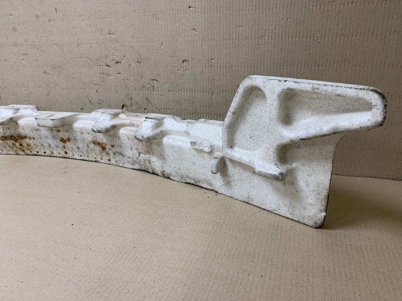 Наполнитель бампера передний SIENNA 03-10