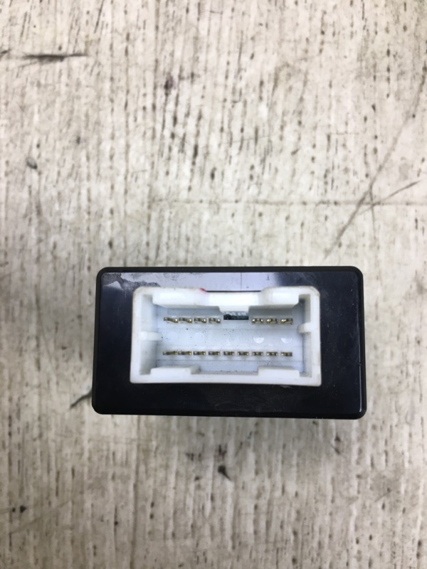 USB адаптер ELANTRA MD 10-15 2013 MD 1.8 G4NB