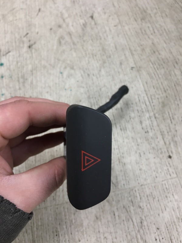Кнопка аварийной сигнализации HYUNDAI ELANTRA HD 06-11 HD 2.0 G4GC