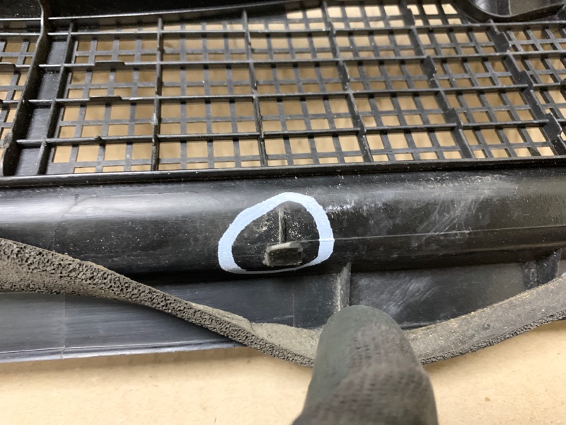 Пластик под лобовое стекло / Жабо VENZA 09-16 2011 Внедорожник 3.5 2GR-FE Пластик под лобовое стекло / Жабо VENZA 09-16 2011 Внедорожник 3.5 2GR-FE