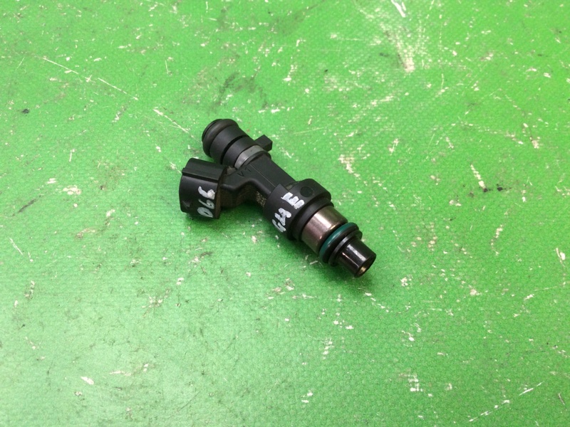 Запчасть форсунка топливная NISSAN X-TRAIL/ROGUE T32 13-20 2017 T32 2.5 QR25DE 16600-9HP0A Б/У Форсунка топливная NISSAN X-TRAIL/ROGUE T32 13-20 2017 T32 2.5 QR25DE 16600-9HP0A Б/У