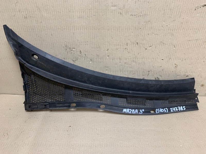 Пластик под лобовое стекло / Жабо правый MAZDA 3 BK 03-08 2008 Седан 2.0 BN8V-50-7R0F Б/У