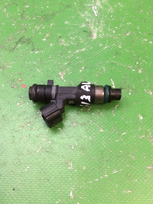 Форсунка топливная ALTIMA L33 12-18 2015 L33 2.5 QR25DE