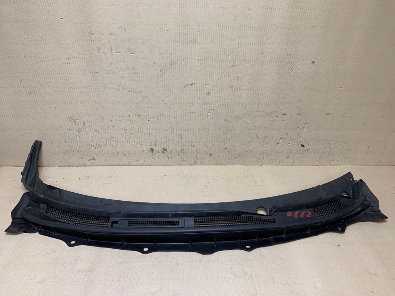 Пластик под лобовое стекло / Жабо ROGUE 08-15 2009 Внедорожник 2.5 QR25DE