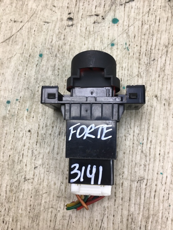 Кнопка аварийной сигнализации FORTE/CERATO TD 08-13 2009 TD 2.0 G4KD