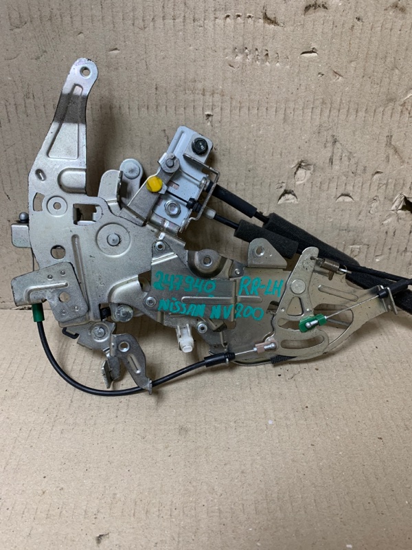 Замок двери боковой левый NISSAN NV200 USA 13- Замок двери боковой левый NISSAN NV200 USA 13-