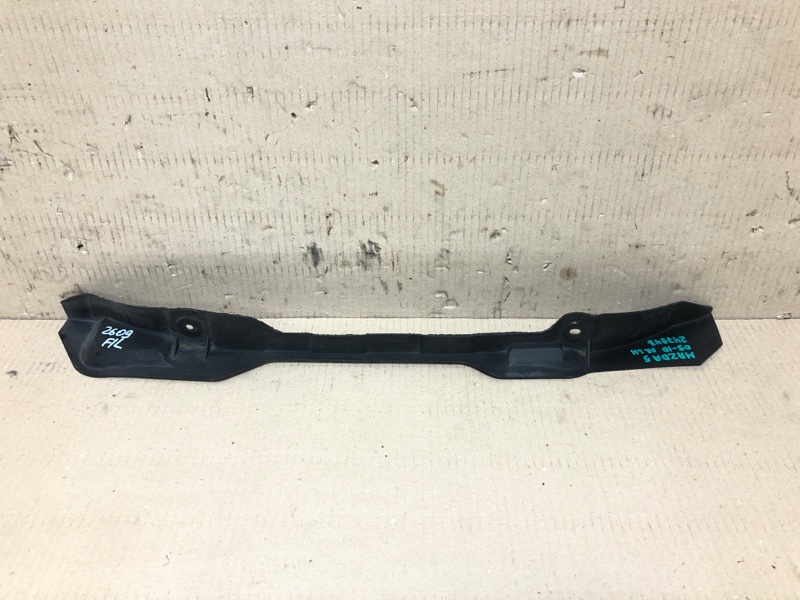 Пыльник крыла передний левый 5 CR 05-10 2008 Минивен 2.3