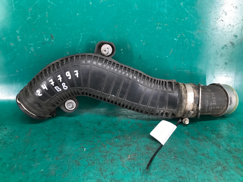 Патрубок интеркулера правый VOLKSWAGEN PASSAT B8 14- 2016 Седан 1.8 CPRA 1K0 145 840 AF Б/У