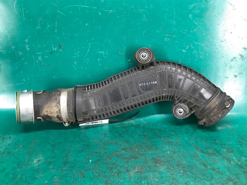 Патрубок интеркулера правый PASSAT B8 14- 2016 Седан 1.8 CPRA