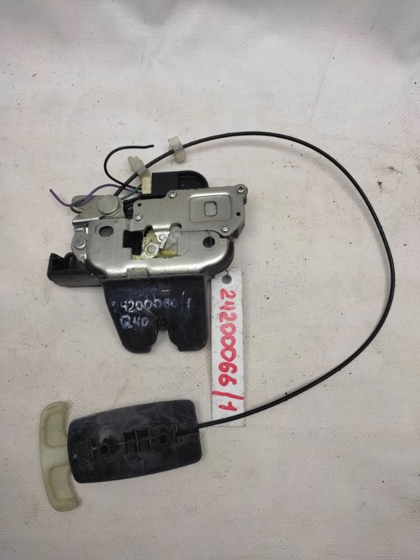 Замок крышки багажника INFINITI G25/G35/G37/Q40 06-14 2014 Седан 3.7 VQ37VHR 84631-JK600 Б/У